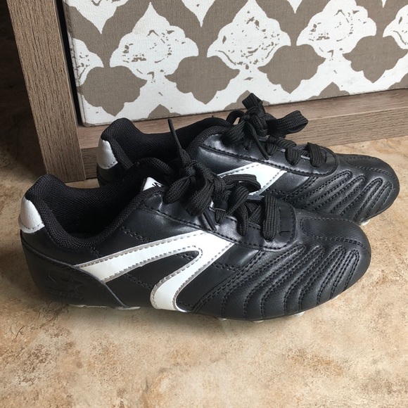 starter soccer cleats